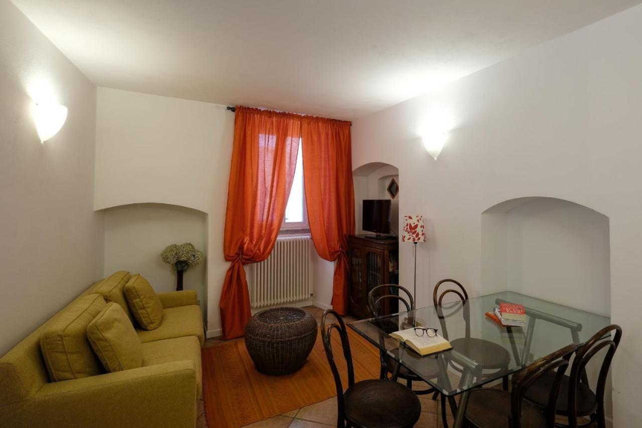 Albergo Milano Варенна Екстер'єр фото